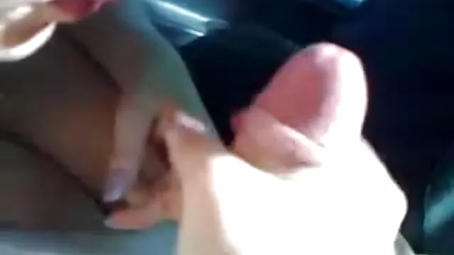 پورنو داغ بدون ثبت نام  زن جوان به دلیل ابتلا به سرطان به دام افتاده عکس کون کوس سکسی و روی دیک می پرید.
