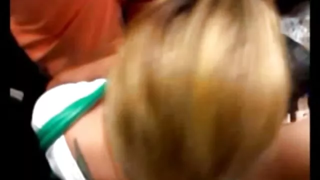 پورنو داغ بدون ثبت نام  جدی مانادا رو لگد عكس كير در كس کرد.