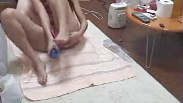 پورنو داغ بدون ثبت نام  پسر به دختر عکس کوسکیر آموخت که مکیدن کند.