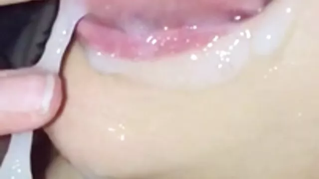 پورنو داغ بدون ثبت نام  کلبه نظامی عجیب و غریب. عکس کوسوکیر